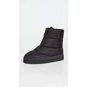 Gia Borghini Luna Short Puffy Boots EU37.5 $475